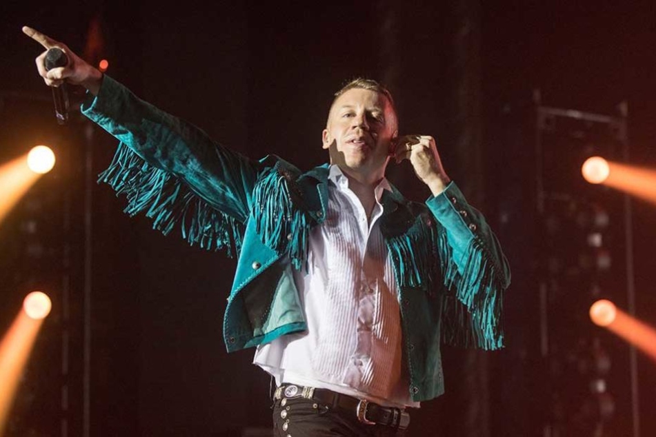 Der Rapper Macklemore (34) bei einem Konzert.