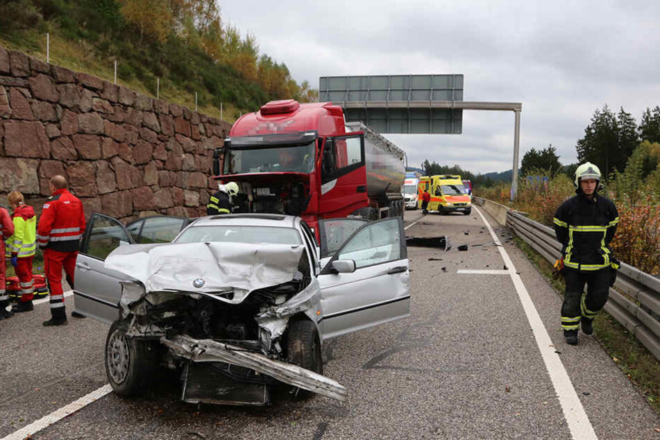 Bei Suhl kam es am Nachmittag zu dem schweren Unfall.