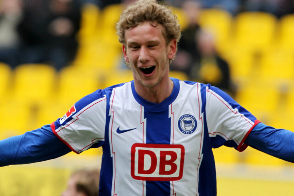 Fabian Lustenberger bejubelt seinen Treffer gegen Aachen.