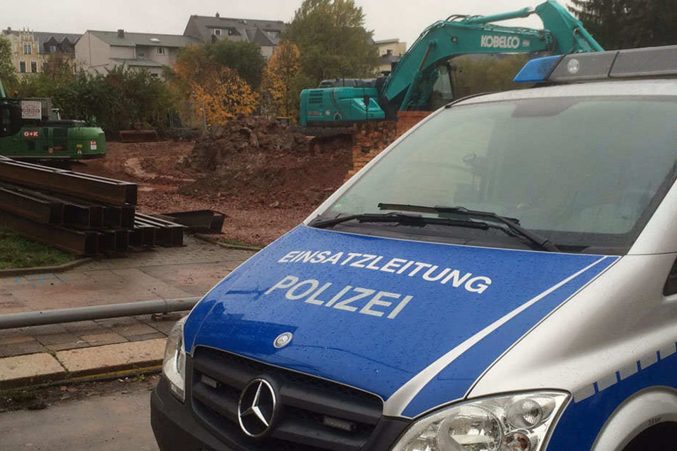 Die Polizei hat das Gebiet abgesperrt.