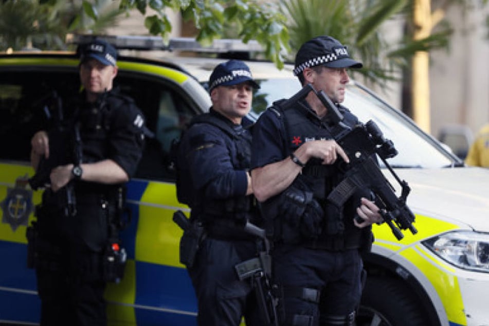 Die Lage in Manchester ist weiter kritisch. Die Terrorwarnstufe ist auf dem höchsten Niveau.