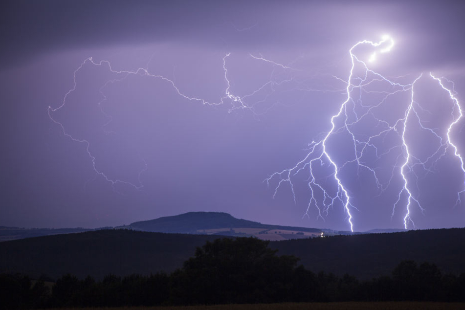 Wie schlimm wird das Gewitter über Leipzig? (Symbolbild)