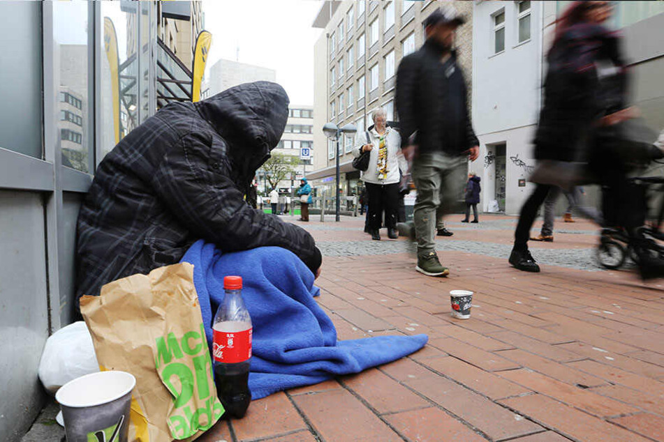 Temperaturen weit unter dem Gefrierpunkt - für Tausende Obdachlose ist sibirische Kältewelle lebensgefährlich.