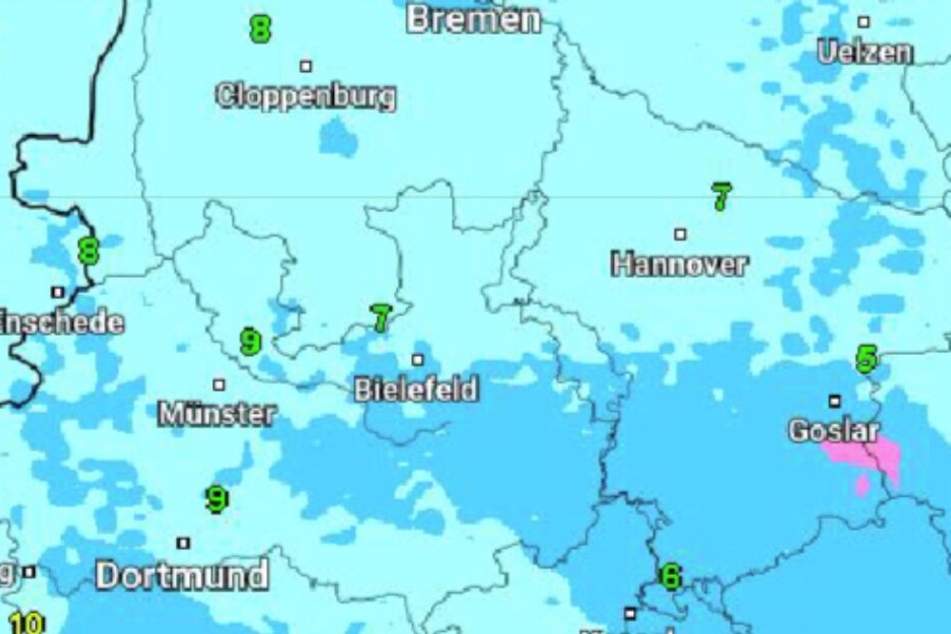 Am Wochenende bleibt es bei Temperaturen bis 10 Grad weiterhin nass.