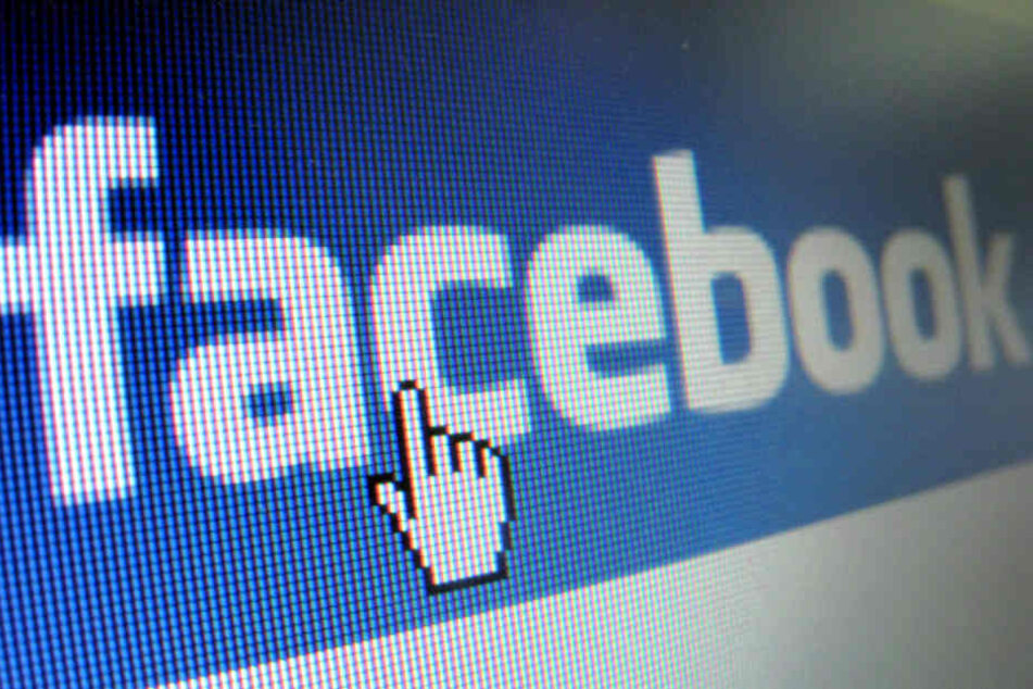 Facebook machte am Abend Probleme.