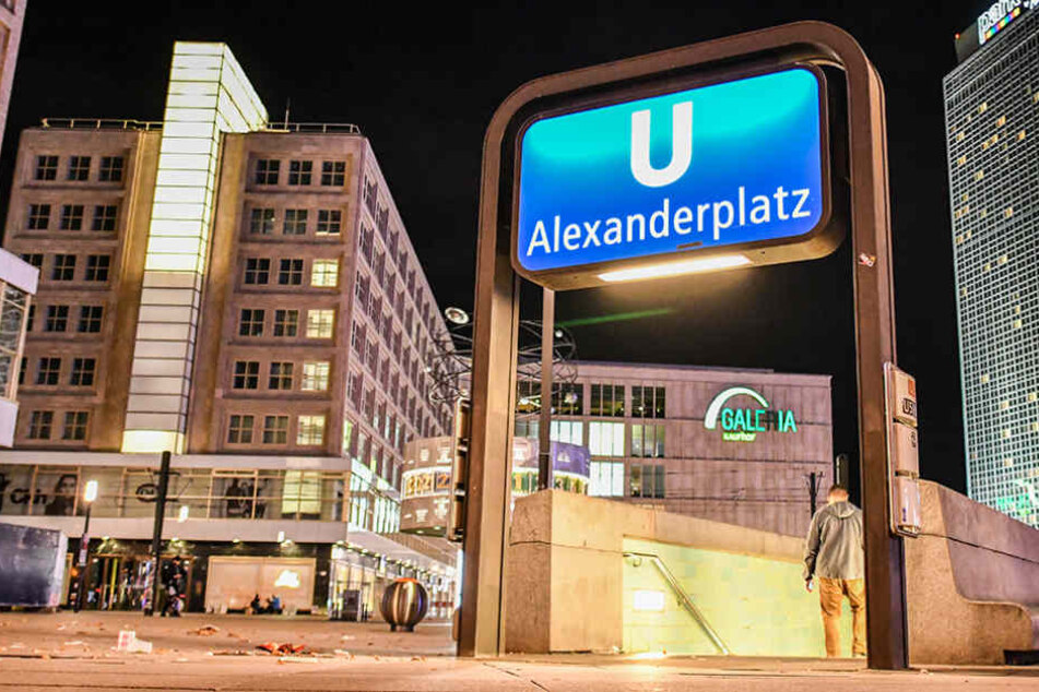 Erneut kam es am U-Bahnhof Alexanderplatz zu einer Prügelattacke. (Symbolbild)