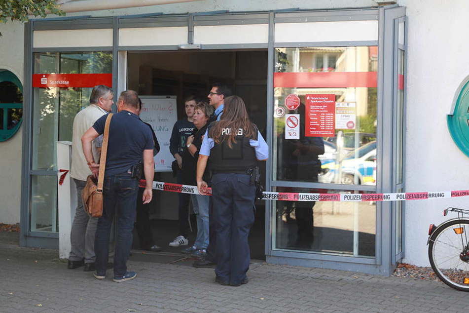 Der Täter hatte am Mittwochnachmittag eine Sparkassen-Filiale in Heidenau überfallen.