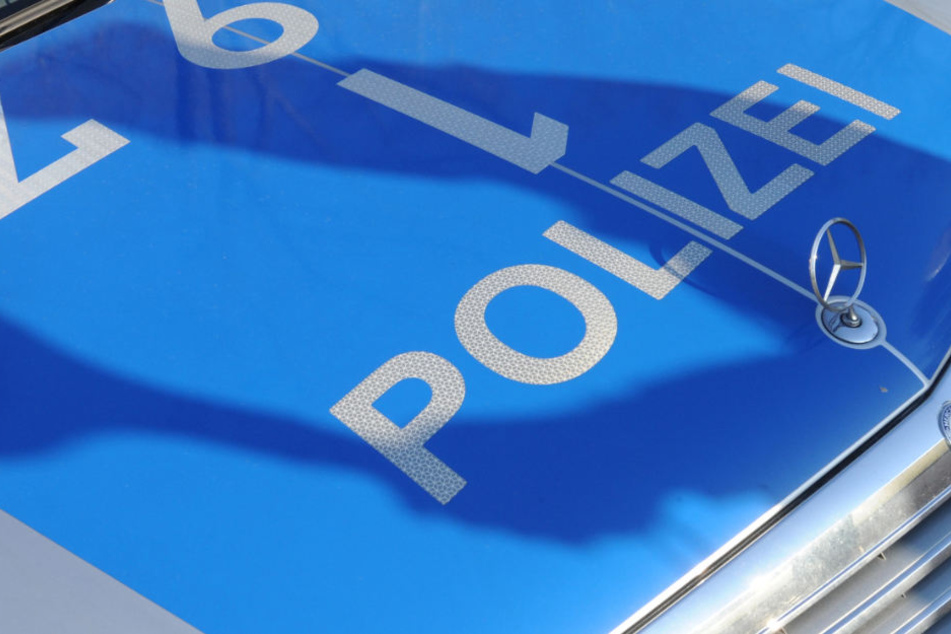 Der Mann wehrte sich gegen die Polizei und deswegen musste Pfefferspray gegen ihn verwendet werden. (Symbolbild)