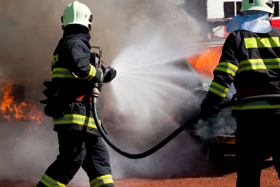 Die beiden Senioren erlitten schwerste Brandverletzungen und schweben in Lebensgefahr (Symbolfoto).