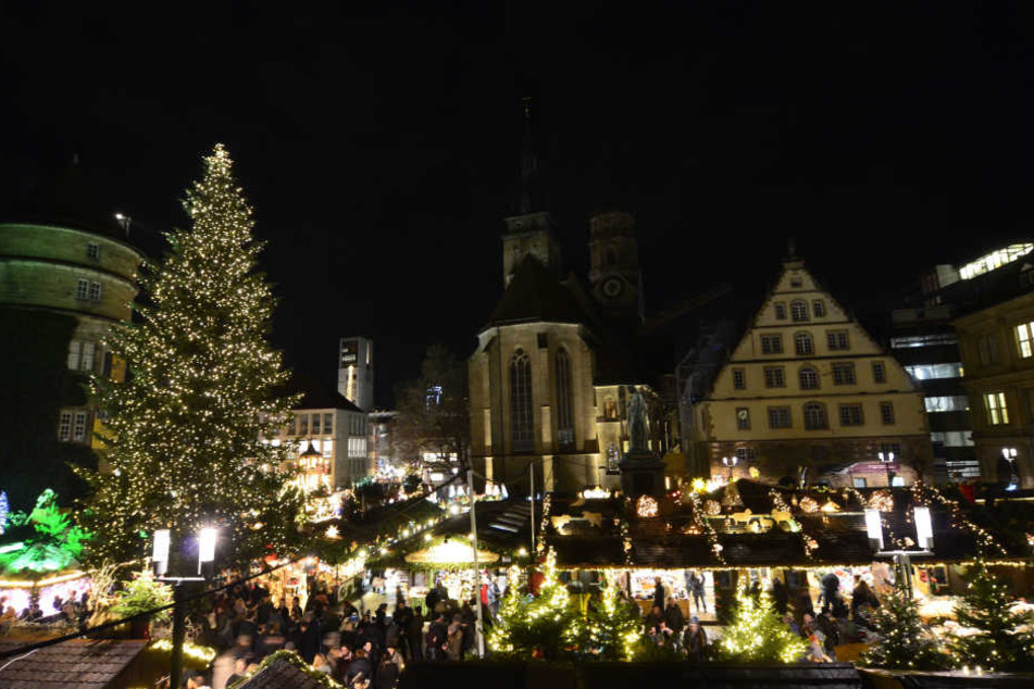 Auf dem Weihnachtsmarkt soll der Streit seinen Anfang genommen haben. (Symbolbild)