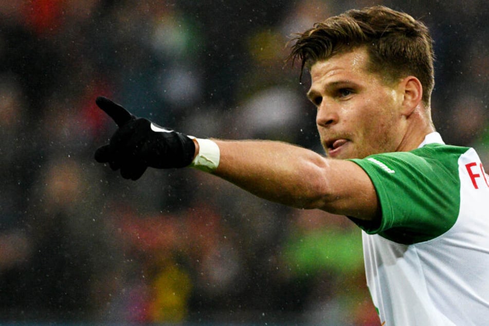 Florian Niederlechner erzielte gegen Dortmund seine Saisontore neun und zehn für den FC Augsburg.