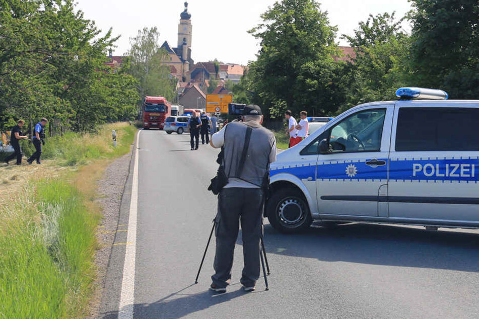 Der Radfahrer erlag im Straßengraben seinen Verletzungen.