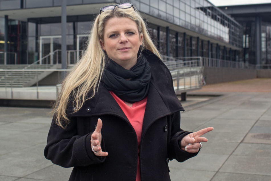 Linke-Fraktions-Chefin Susanne Schaper (38) wünscht sich mehr Frauennamen an
Chemnitzer Straßen.