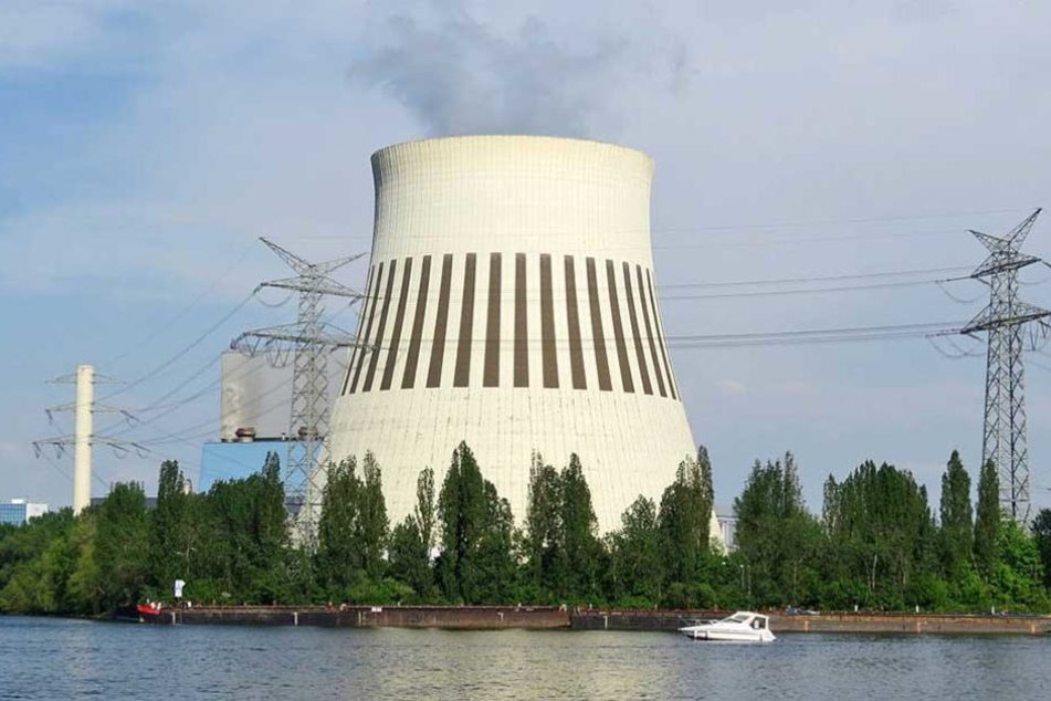 Das Heizkraftwerk Reuter West soll Ursprung des mega lauten Dröhnens gewesen sein.