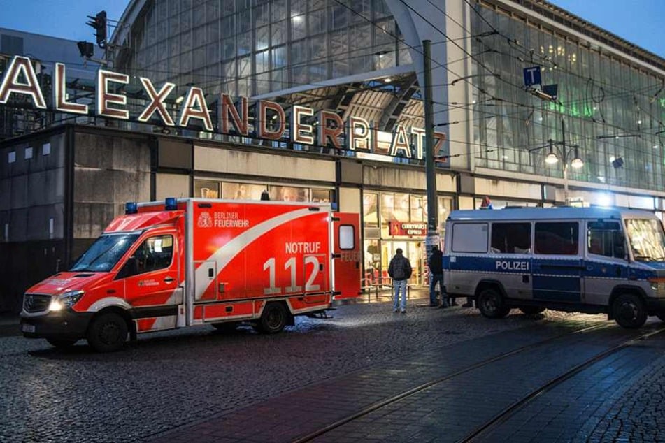 In der Nacht zum Montag wurde eine Frau am Alexanderplatz verletzt (Archivfoto).