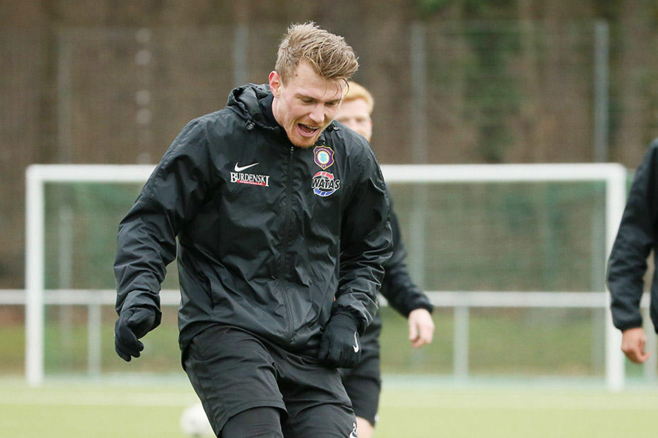 Steve Breitkreuz ist bei Pavel Dotchev gesetzt.