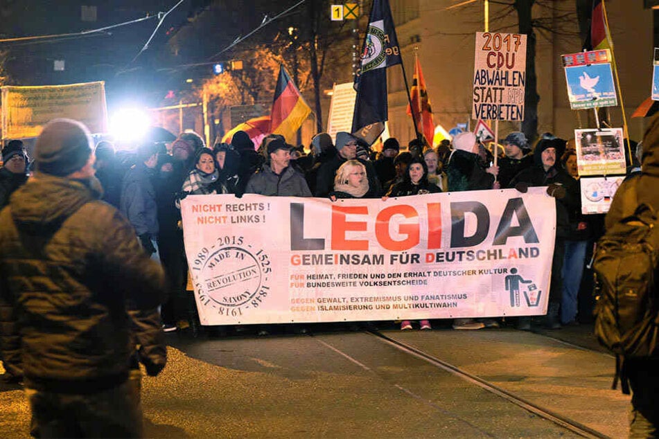 Das fremdenfeindliche Bündnis LEGIDA will am 21. September wieder durch Leipzig "spazieren".