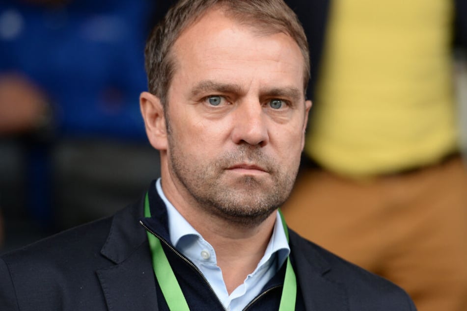 Hansi Flick soll laut einem Medienbericht Co-Trainer beim FC Bayern werden.