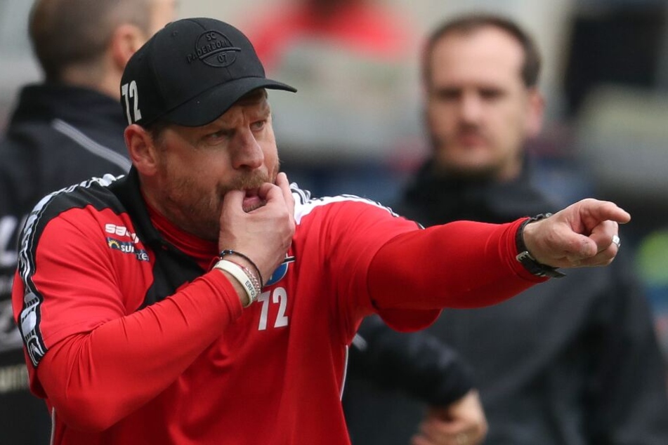 Eine andere Leistung will SCP-Trainer Steffen Baumgart gegen den Hamburger SV sehen.