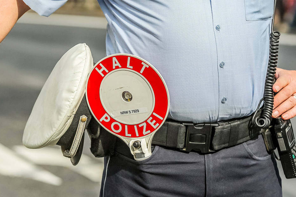 Ein 19-Jähriger hat für seinen künftigen Berufswunsch als Polizist geprobt.