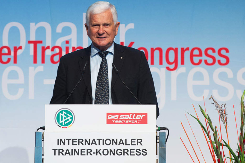 Findet den Umgang der Medien mit Trainern zu so einem frühen Zeitpunkt der Saison "unerträglich": Lutz Hangartner, Präsident des Bundes Deutscher Fußball-Lehrer.