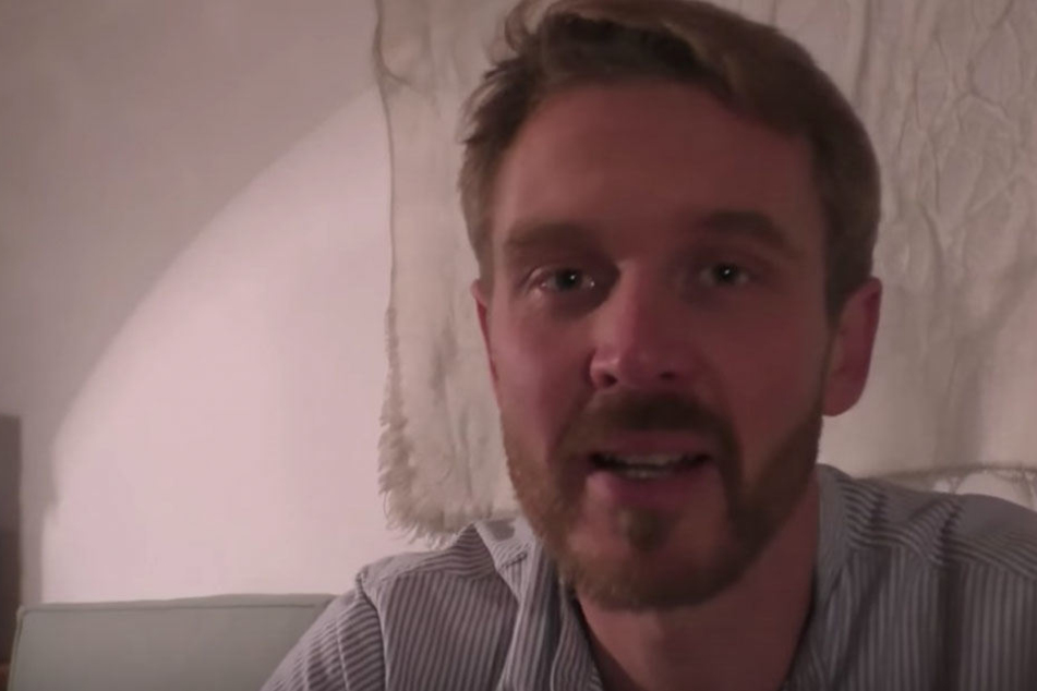 Auf YouTube ist Nikolai N. als "Der Volkslehrer" bekannt.