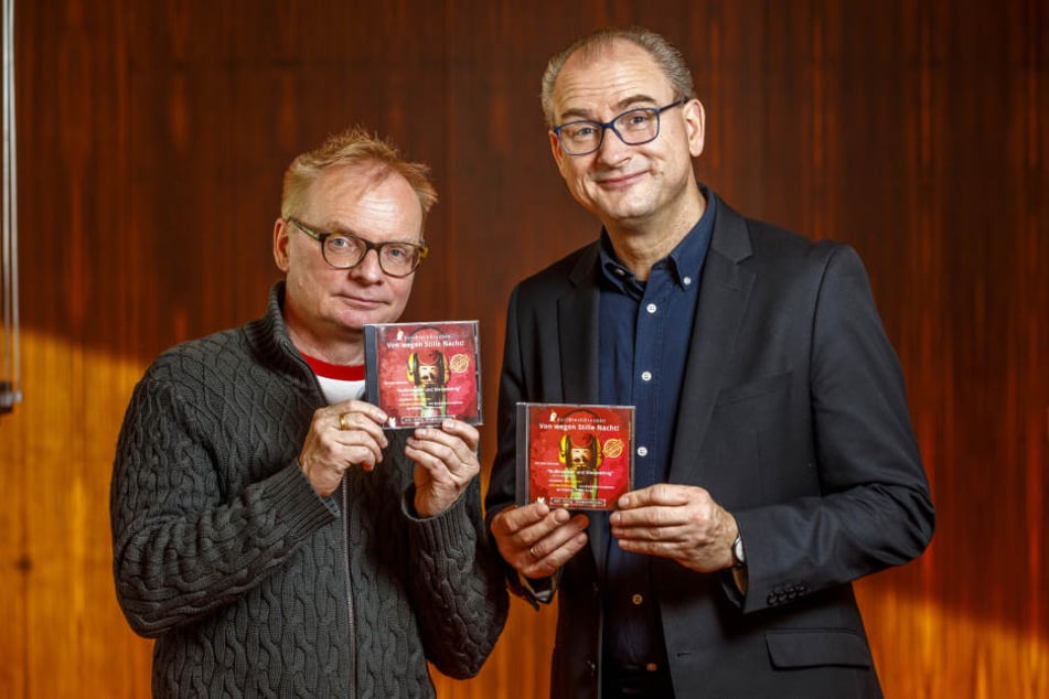 Uwe Steimle (55, l.) und Prof. Jörg Wachsmuth (52) freuen sich über die erste gemeinsame CD-Produktion.