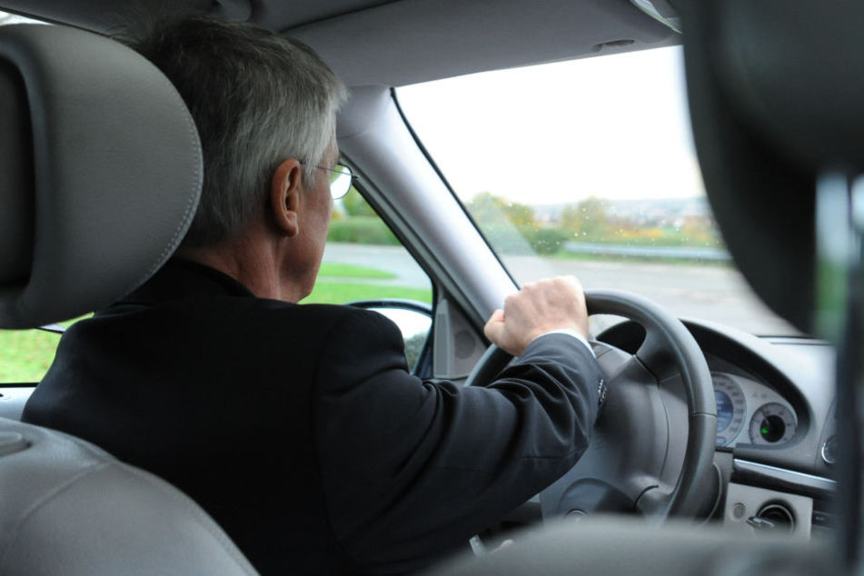 Der Führerschein des 62-Jährigen wurde beschlagnahmt (Symbolbild).