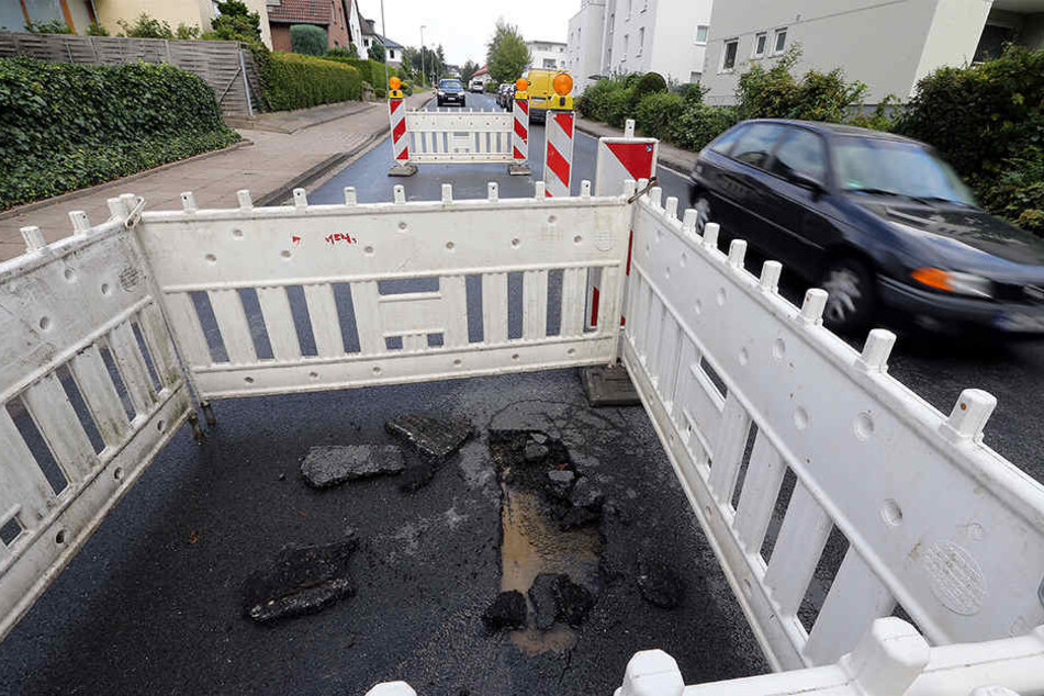Zwischen Wefelshof und Riedweg brach ein Rohr.