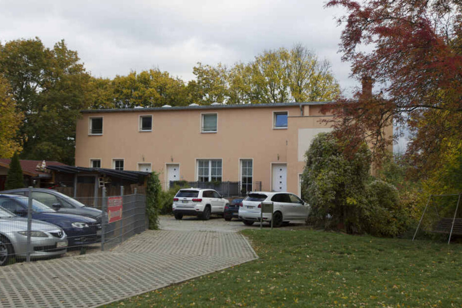 Mann (31) schlägt eigene Mutter (53) mit einem Hammer halbtot: der Tatort in der Plauener Breitscheidstraße.