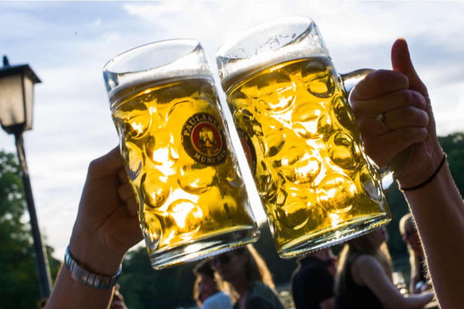 Besonders Biergärten sind bei diesem Wetter stärker besucht (Symbolbild)