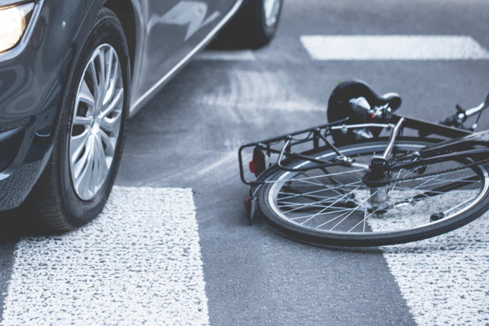 Eine 70 Jahre alte Frau wurde bei einem Unfall tödlich verletzt. (Symbolbild)