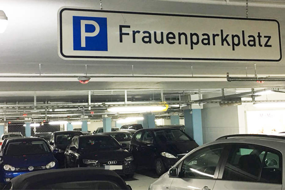 Viele Männer nutzen im Parkhaus auch mal Frauenparkplätze.