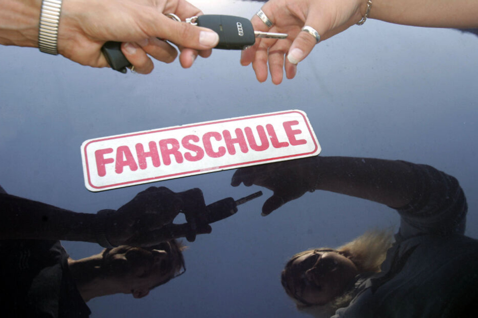 Die Durchfaller-Quote steigt bei der Führerscheinprüfung seit Jahren. (Symbolbild)