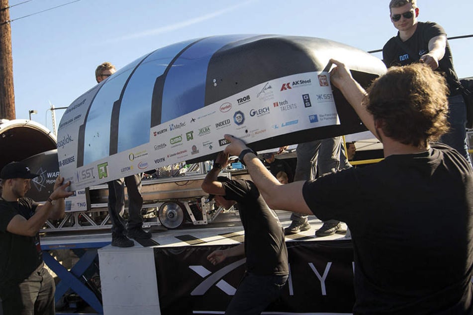 Dieses Team der TU München nahm bereits im Januar an einem Hyperloop-Wettbewerb teil.