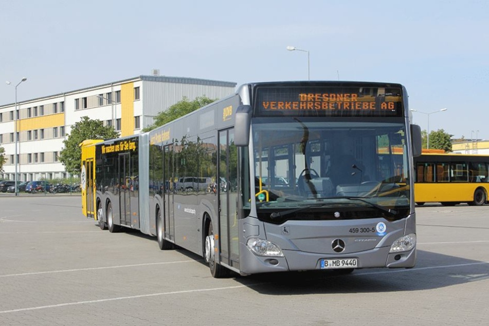 Die neuen Super-Busse sind 2,25 Meter länger als die aktuellen Fahrzeuge.