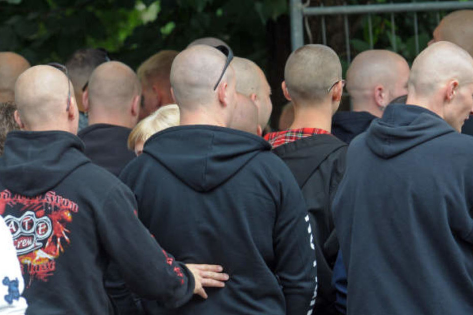Tausende Besucher werden zu dem Neonazi-Festival am 20. und 21. April im ostsächsischen Ostritz erwartet. (Symbolbild)