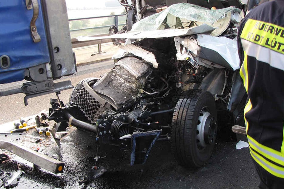 Bei dem Unfall entstand ein Schaden von 60.000 Euro.