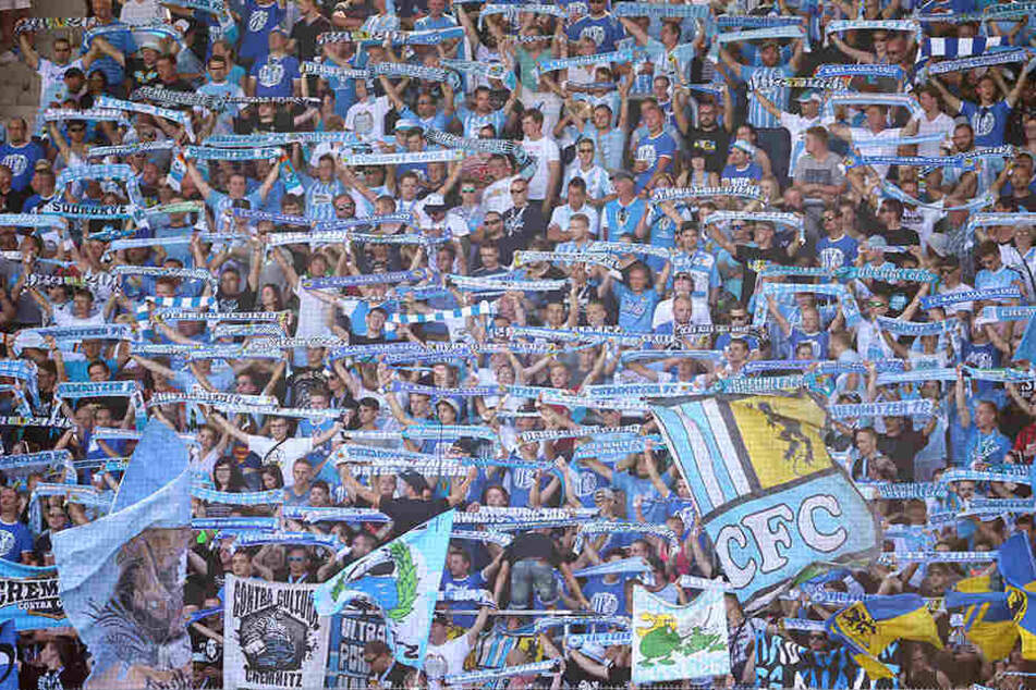Die CFC-Fans quittierten den schwachen Auftritt mit einem Pfeifkonzert.