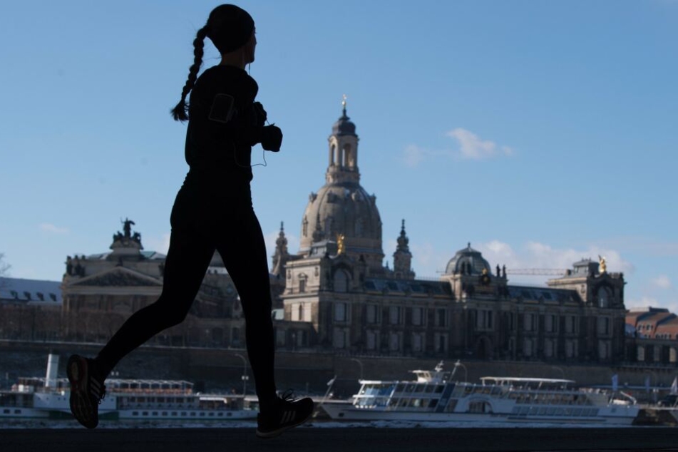 Joggen im Hochsommer? Am besten in den Morgenstunden!