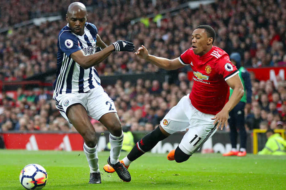 Anthony Martial (r.) könnte in die Bundesliga wechseln.