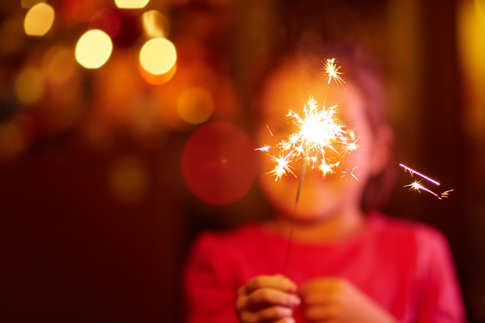 Auch viele kleine Kinder wollen Silvester erleben.