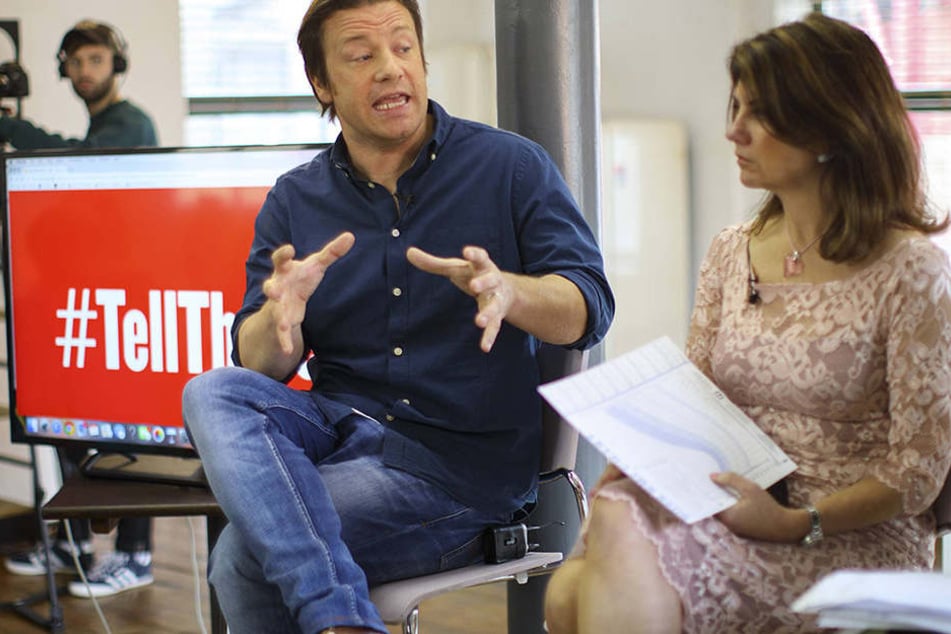 The Naked Chef - Jamie Oliver (41) - britischer Starkoch gab jetzt zu, dass er sich sein bestes Teil verbrannt hatte.