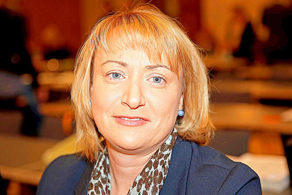 CDU-Stadträtin Daniela Walter (45) will helfen und mit Johannitern und Opa
Richard sprechen.