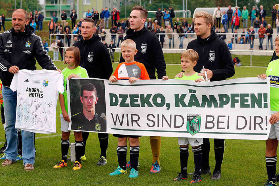 Die Partie stand im Zeichen einer Benefizaktion für den krebskranken Rapid-Innenverteidiger David Duran.