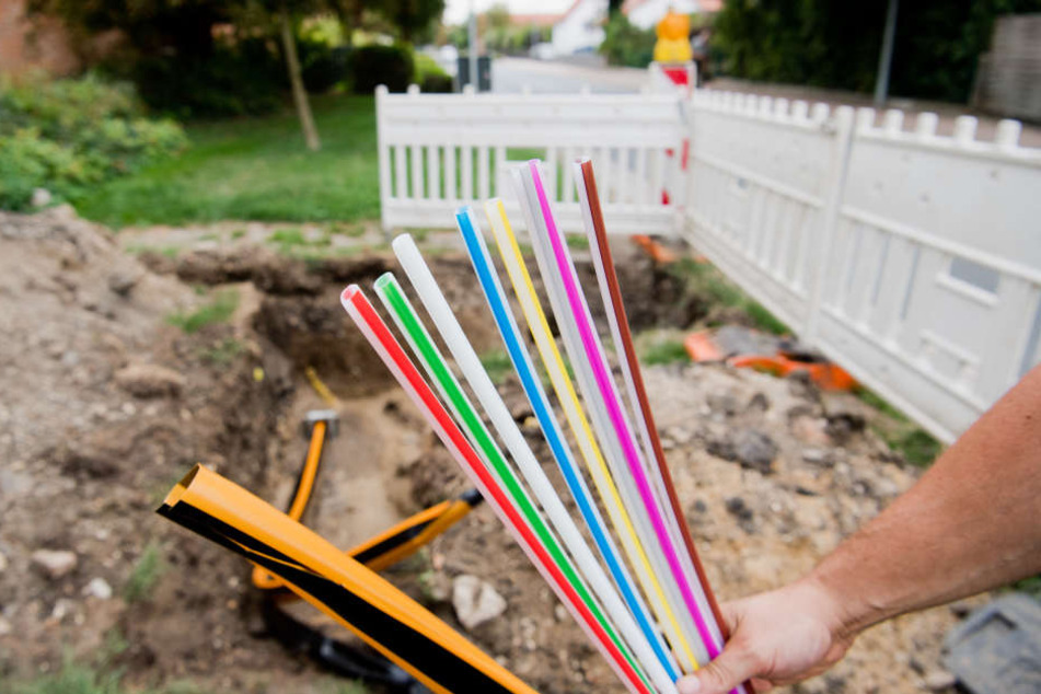 Das Netz soll ausgebaut werden und die Haushalte auf dem Land mit schnellerem Internet versorgen.