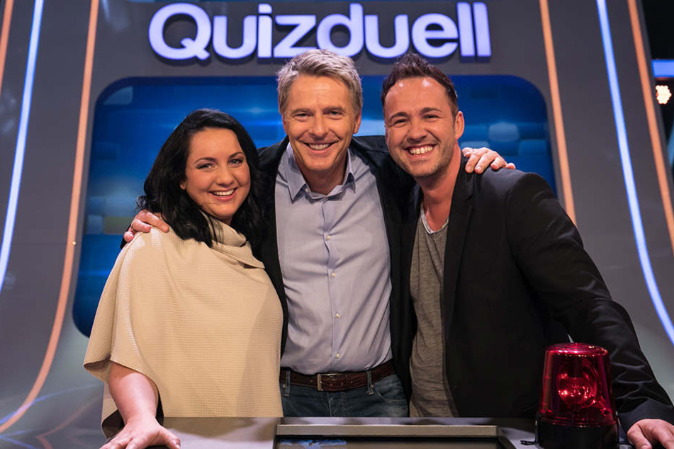 Da strahlen sie: Peggy Schirmer und Silvio Zschage räumten bei Jörg Pilawa 10.500 Euro ab.