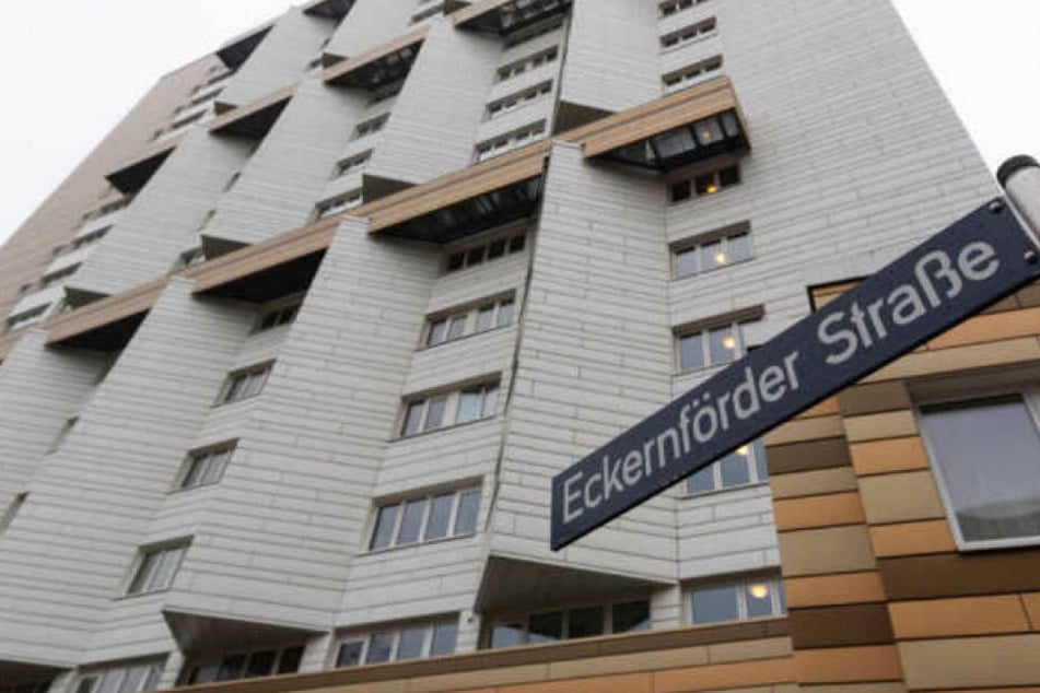 In diesem Wohnhaus an der Eckernförder Straße ereignete sich die schreckliche Tat.
