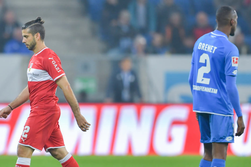 Emiliano Insua flog wegen gefährlichen Spiels in der 7. Minute vom Platz.