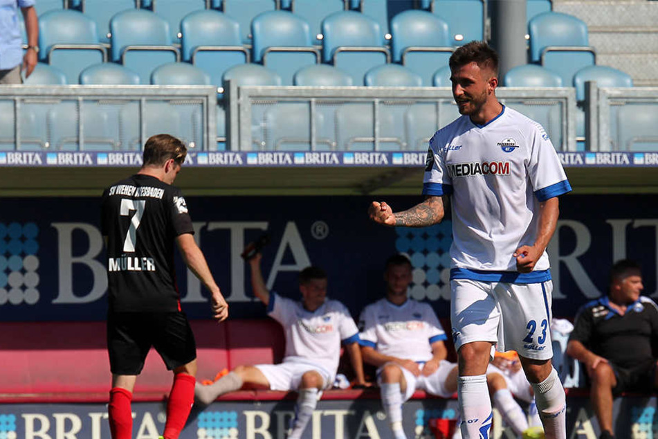 Am 5. Spieltag gewannen die Paderborner mit 2:1 in Wiesbaden.